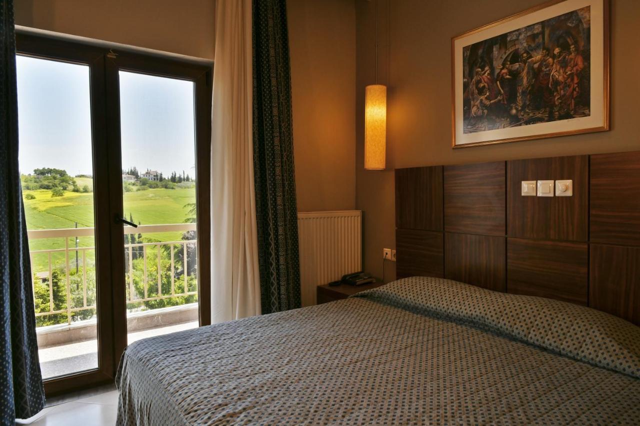 Four Seasons Hotel Trilofo  Екстер'єр фото