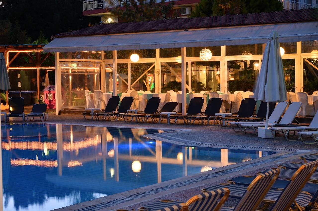 Four Seasons Hotel Trilofo  Екстер'єр фото