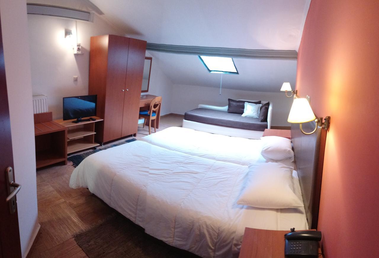 Four Seasons Hotel Trilofo  Екстер'єр фото